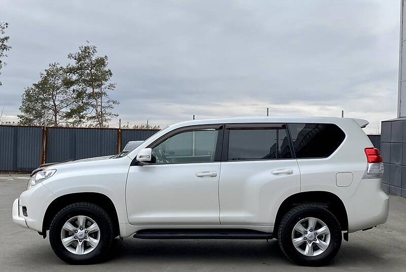 Toyota Land Cruiser Prado 150 K A K N O V A Y  2011