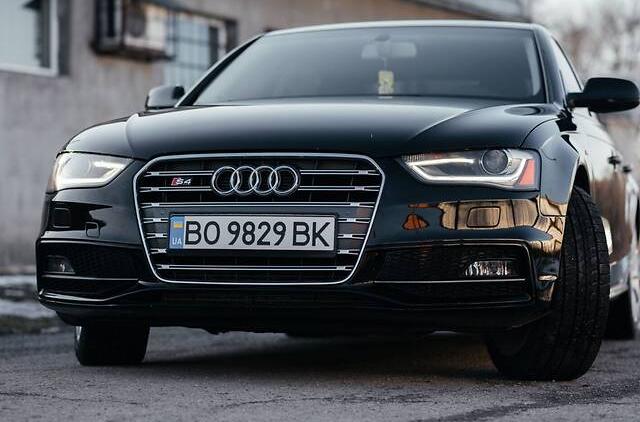 Audi A4 S LINE 2014