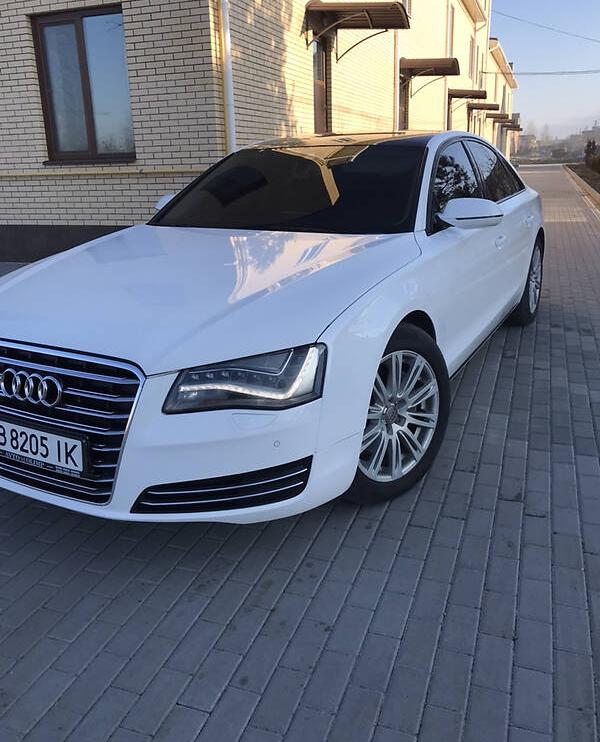 Audi A8 2011