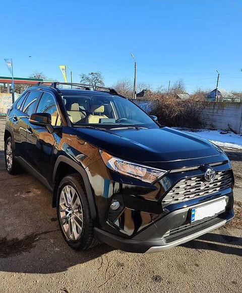 Toyota RAV4 LIMITED 2020