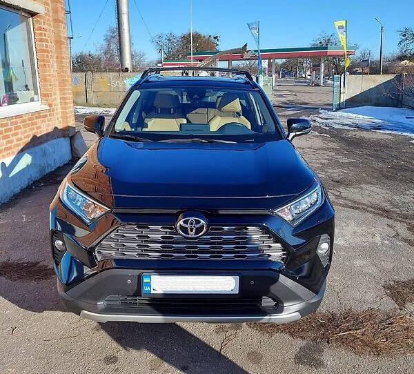 Toyota RAV4 LIMITED 2020