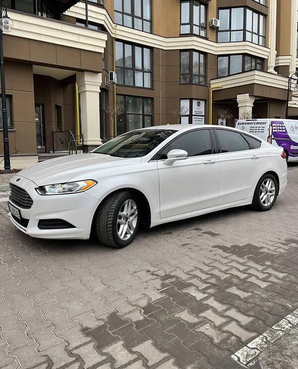Ford Fusion se  2016