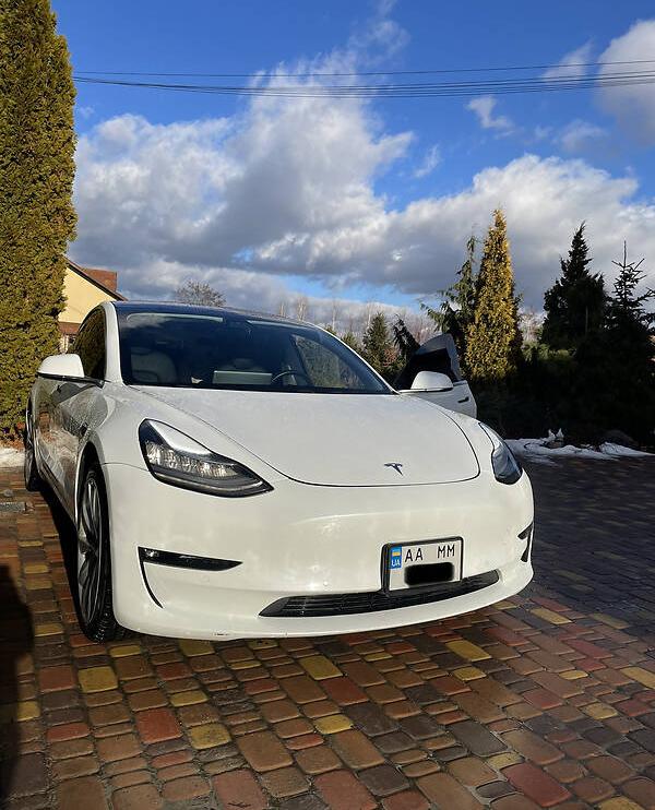 Tesla Model 3 long range 2018