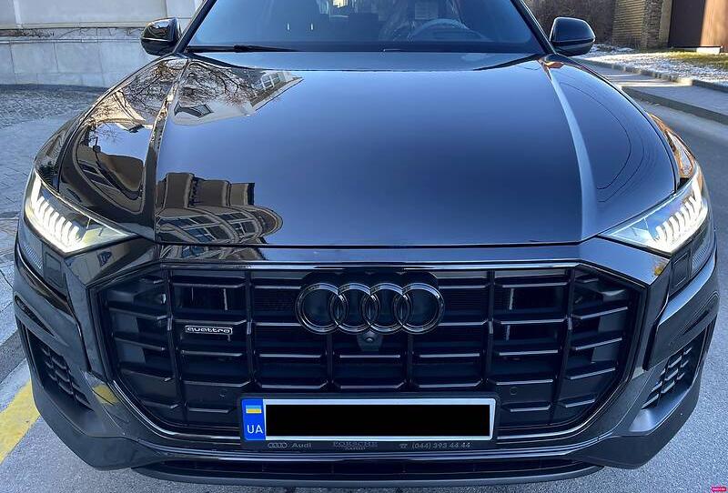 Audi Q8 2021