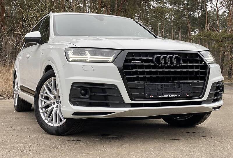 Audi Q7 3X S Line Black  2017