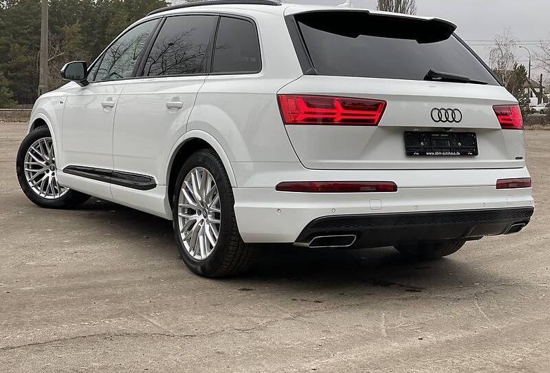 Audi Q7 3X S Line Black  2017