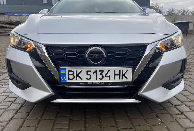 Nissan Sentra SV 2020