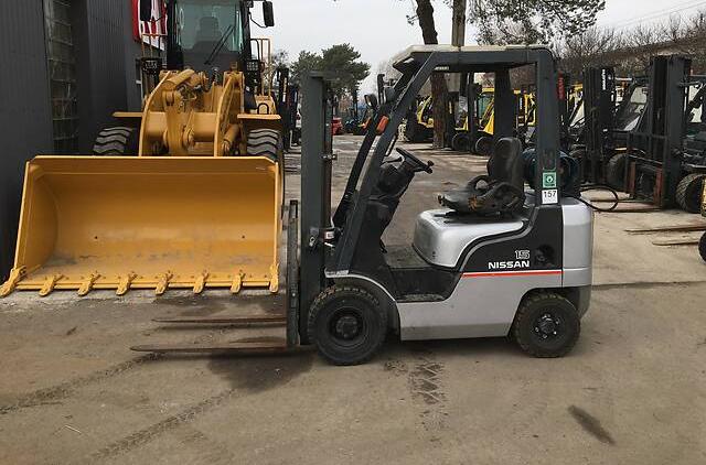 Nissan FG 15 2008