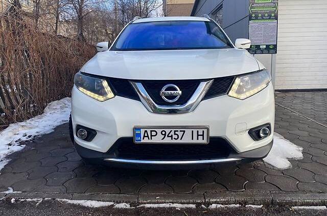 Nissan Rogue sv 2016