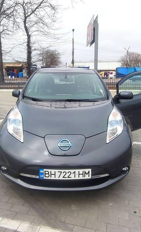 Nissan Leaf sv 2013