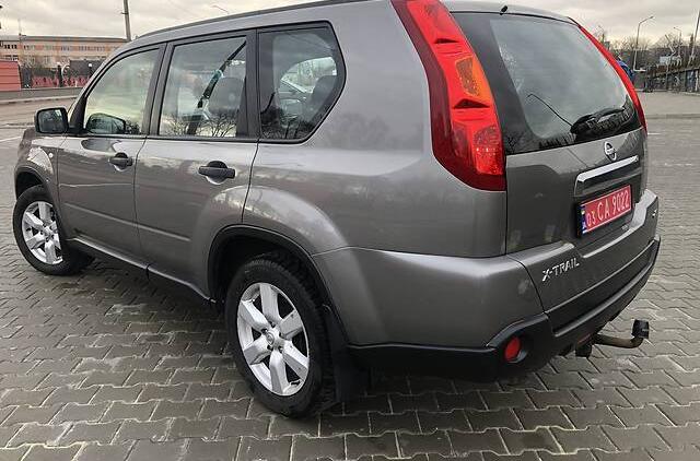 Nissan X-Trail 4x4 latitude 2010