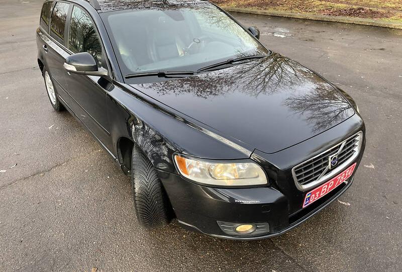 Volvo V50 2010