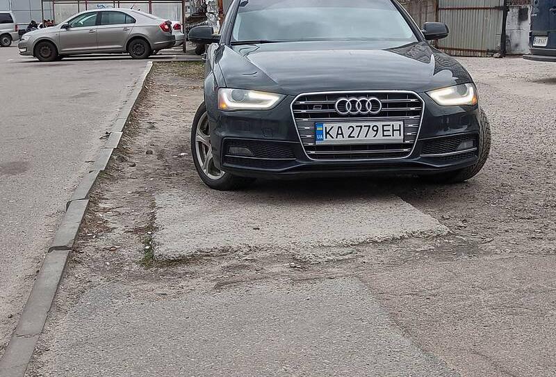 Audi A4 2012
