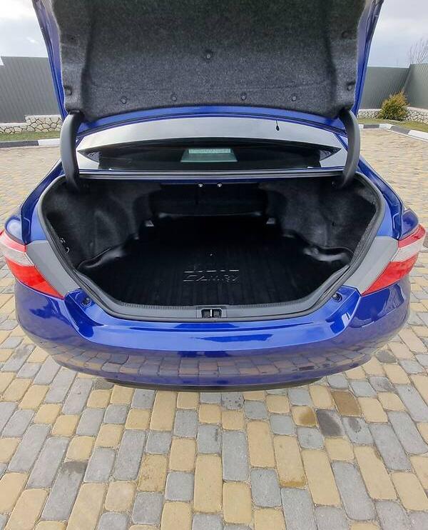 Toyota Camry SE 2015