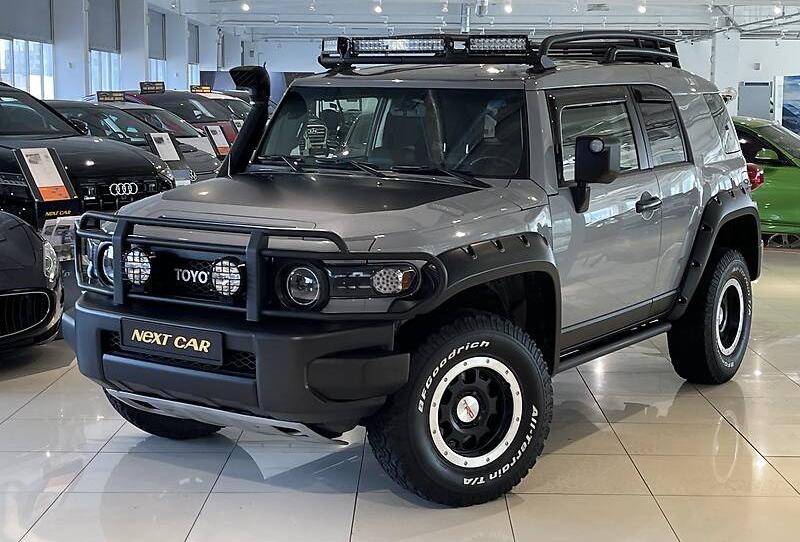 Toyota FJ Cruiser 4.0i 6MT 4WD TRD 2013
