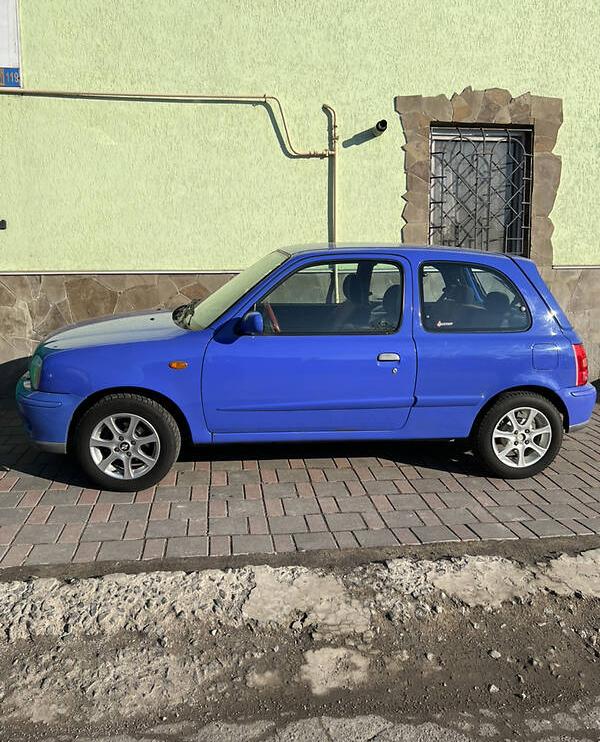 Nissan Micra 2000