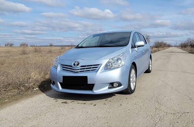 Toyota Verso 2012