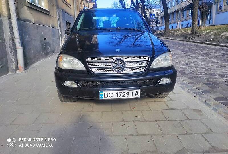 Mercedes-Benz ML 270 2003