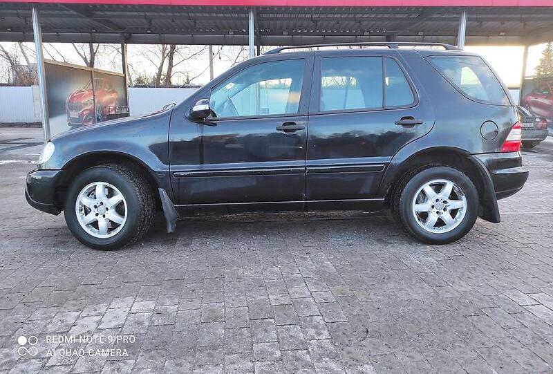 Mercedes-Benz ML 270 2003