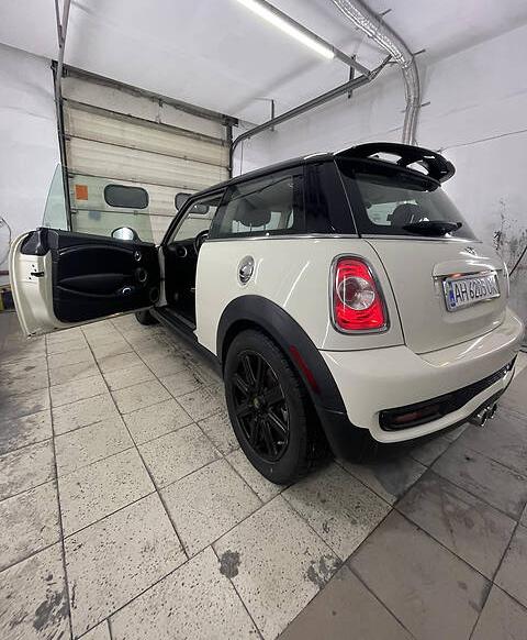 MINI Cooper 2012