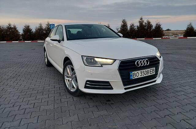 Audi A4 Premium 2016