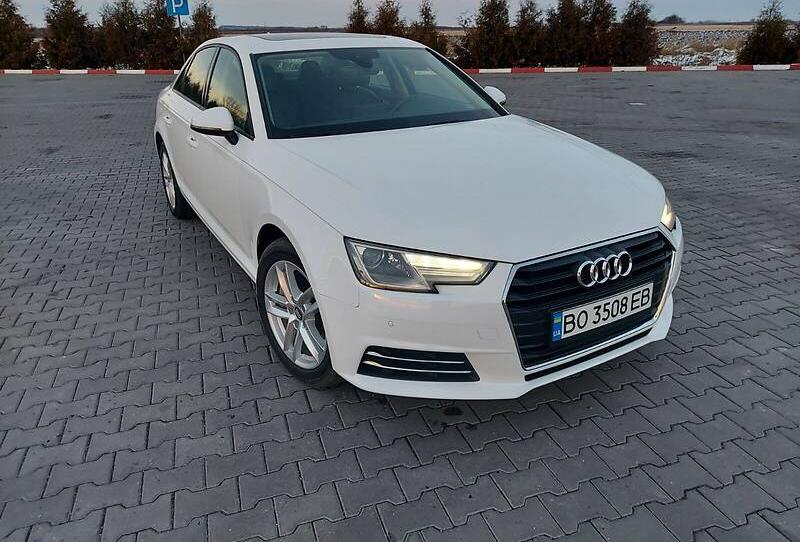 Audi A4 Premium 2016