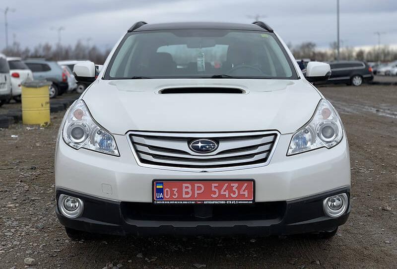 Subaru Outback AWD 2012