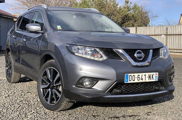 Nissan X-Trail 2015