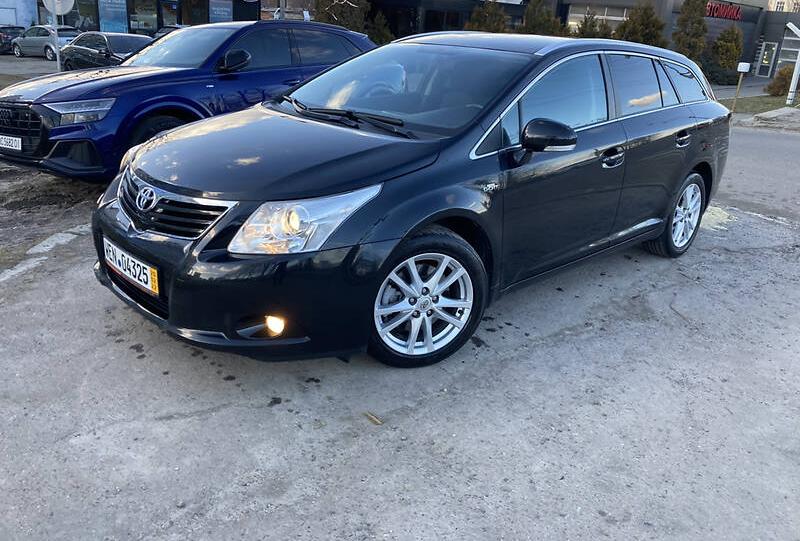 Toyota Avensis 2010