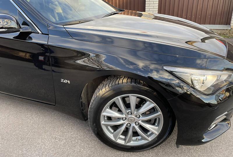 Infiniti Q50 2016