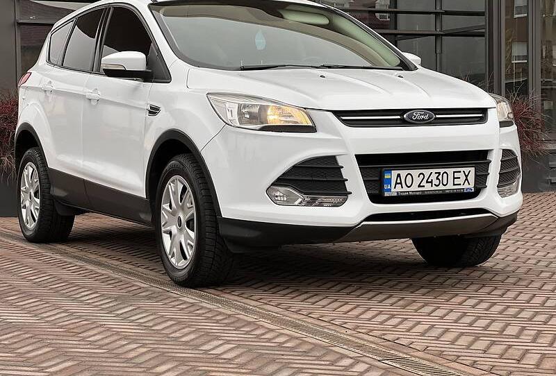 Ford Kuga 2016