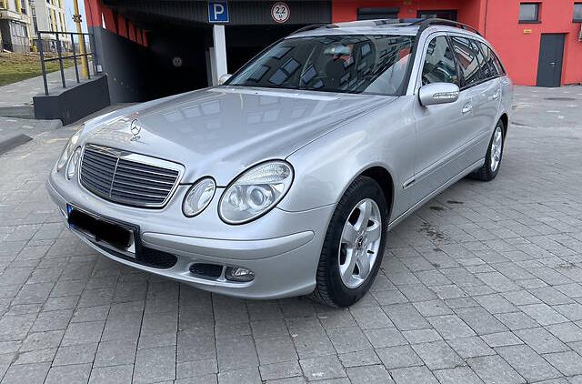 Mercedes-Benz E 200 svizha 2004