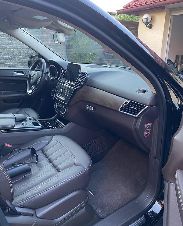 Mercedes-Benz GLE 250 2016