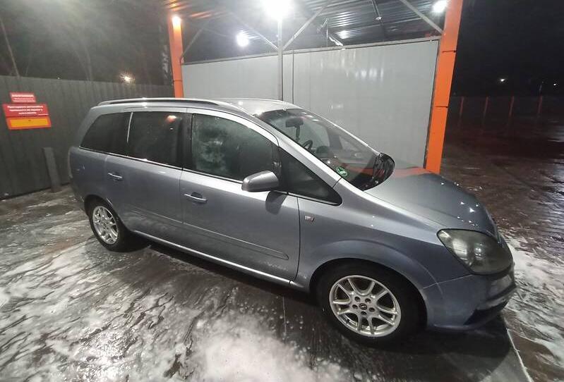 Opel Zafira 2005