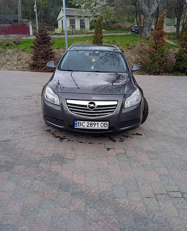 Opel Insignia 2011