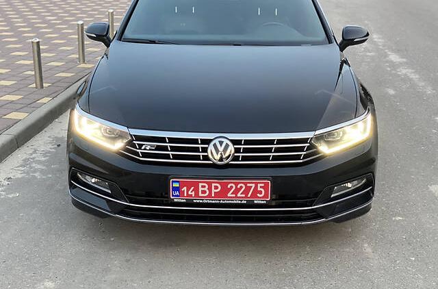 Volkswagen Passat B8  R LINE 2017