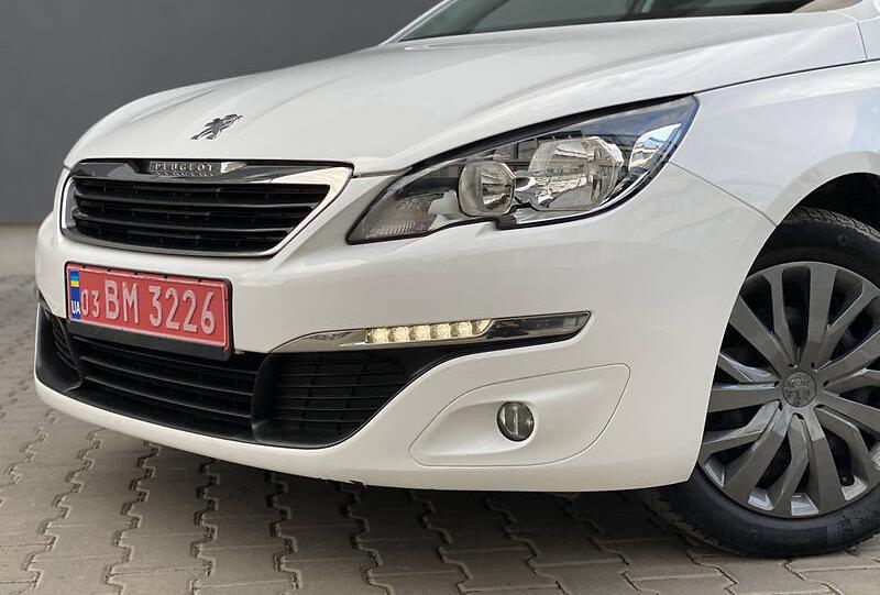 Peugeot 308 2016