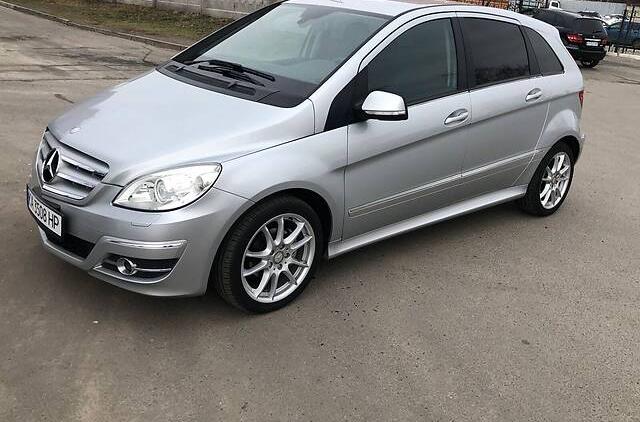 Mercedes-Benz B 180 2009