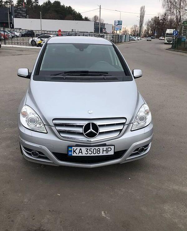 Mercedes-Benz B 180 2009