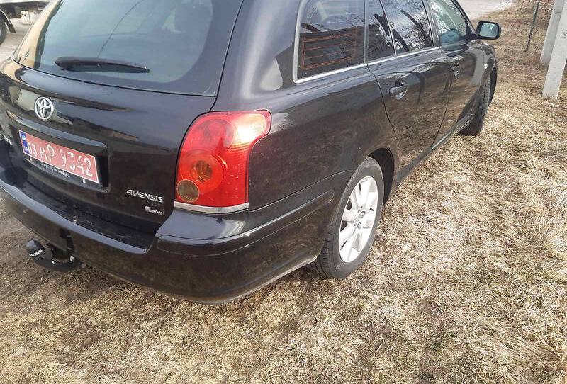 Toyota Avensis 2005