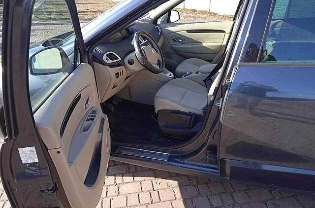 Renault Grand Scenic 2010
