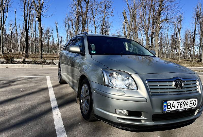 Toyota Avensis 2004