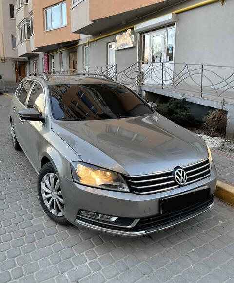 Volkswagen Passat B7 2012