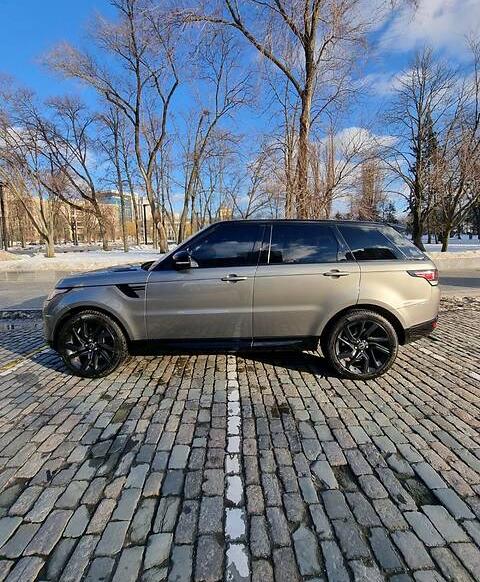 Land Rover Range Rover HSE 2017