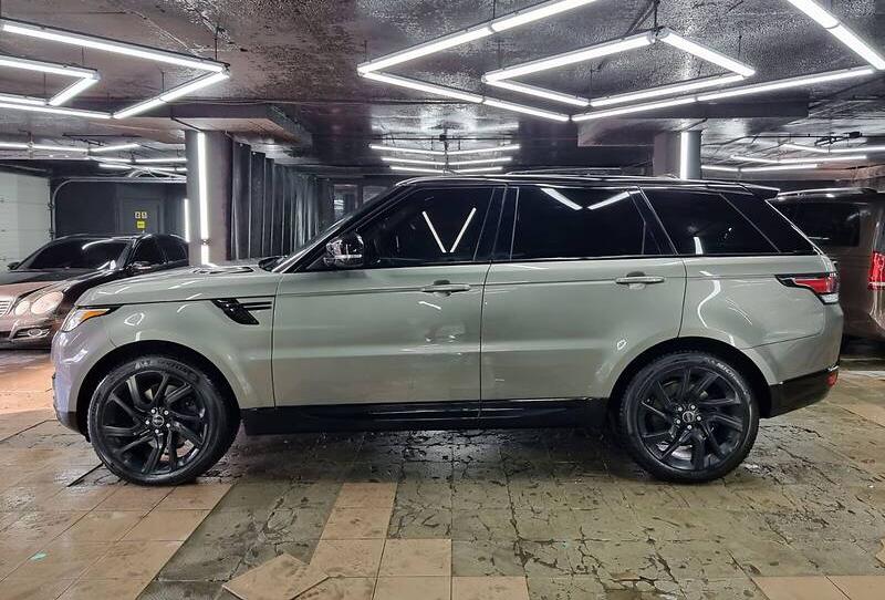 Land Rover Range Rover HSE 2017