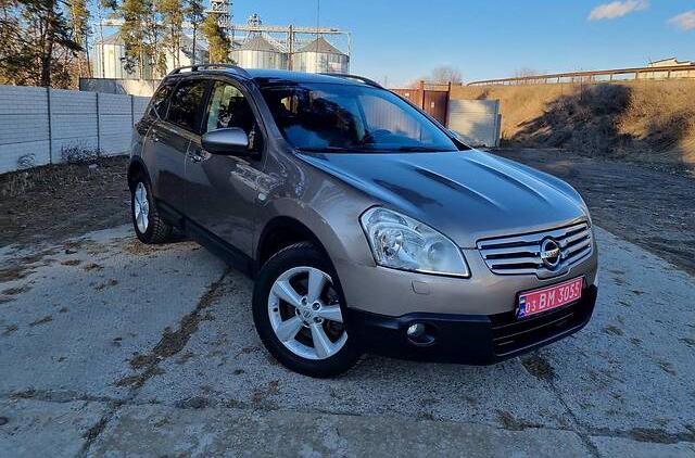 Nissan Qashqai+2 2009
