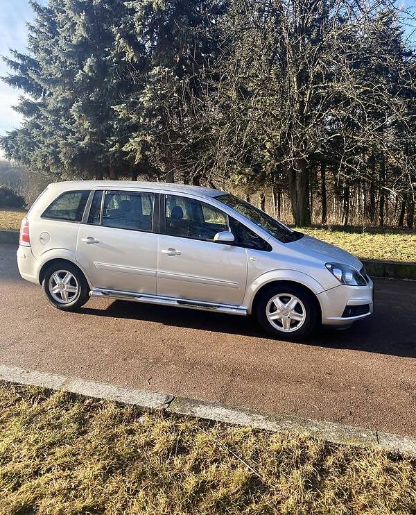 Opel Zafira 2006