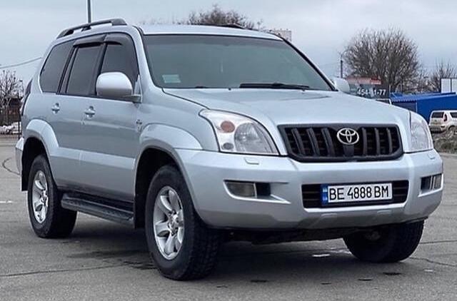 Toyota Land Cruiser Prado 120 2004