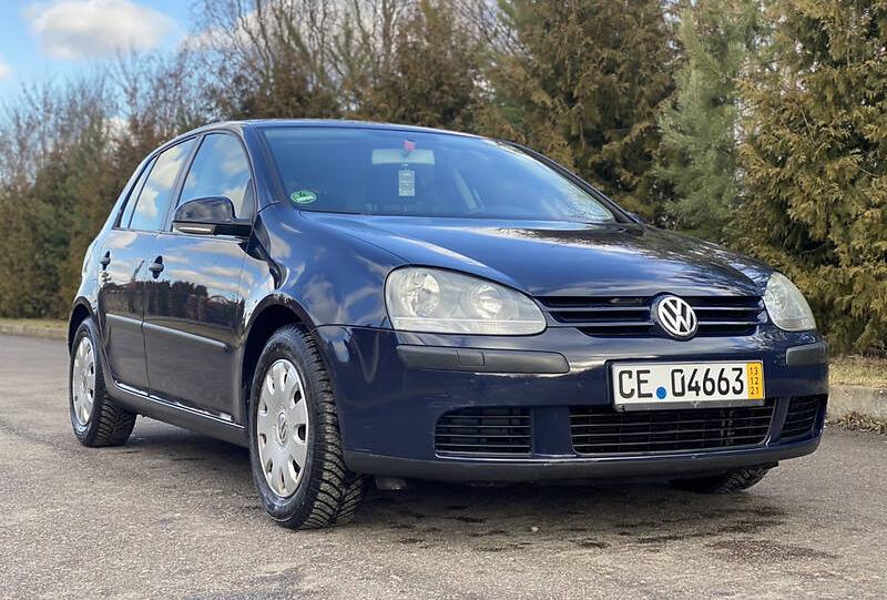 Volkswagen Golf V 2004