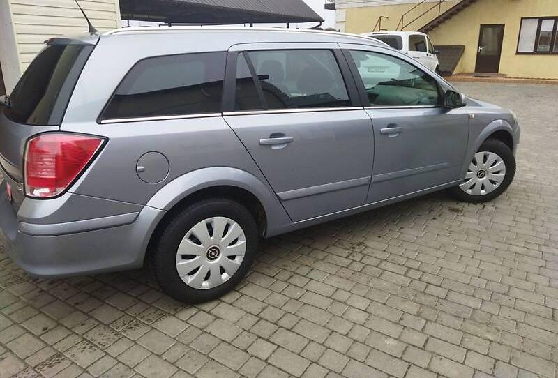 Opel Astra H 2008